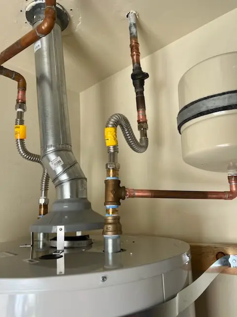 Water heater installation and plumbing repair in Sprekelsville
